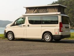 Keunggulan Toyota HiAce Premio dalam Transportasi Modern