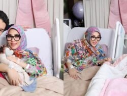 Syahrini dan Reino Barack: Keberangkatan Pertama Princess R ke Jepang