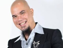Kekacauan Jadwal: Konser Dewa 19 Ditunda, Ahmad Dhani Terpaksa Menghadapi Kerugian
