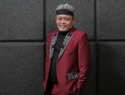 Sule Bersyukur dengan Kehadiran Cucu Pertama: Keluarga Semakin Kompak