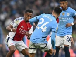 Arsenal Remukkan Manchester City 5-1, Guardiola Tertegun