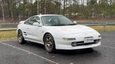 Toyota MR2: Mobil Sport Klasik yang Masih Menawan