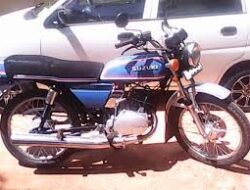 Membedah Suzuki GP 100: Nostalgia Motor Klasik dengan Keandalan Tak Tertandingi