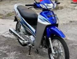 Honda Karisma 125: Pelopor Motor Bebek Berkapasitas Besar di Indonesia