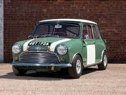 Mini Morris: Mobil Kecil dengan Jiwa Besar