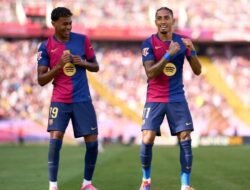 Raphinha Menjadi Bintang, Dekati Rekor Cristiano Ronaldo di Barcelona