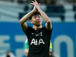 Air Mata Son Heung-min Saat Tinggalkan Tottenham