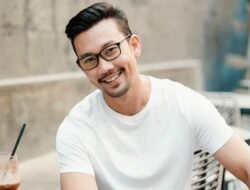Denny Sumargo Terima Banyak Kritikan Usai Edit Foto Merah Putih