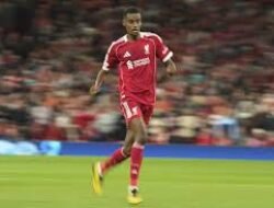 Alexander Isak Belum Menemukan Ketajaman di Liverpool