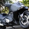 Honda NM4 Vultus – Menyusuri Jalan Lurus dengan Gaya dan Performanya