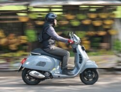 Vespa GTS 300 ABS: Skuter Mewah untuk Pecinta Klasik