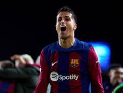 Joao Cancelo Dapat Restu Hansi Flick untuk Bergabung dengan Barcelona