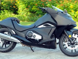 Honda NM4 Vultus: Keunggulan Teknis dan Desain yang Menonjol