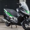 Kawasaki J300: Skuter Bertenaga dan Desain Modern