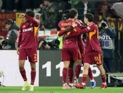 Gol Perdana Robinio Vaz Mengantar Roma Selesaikan Tugas Lawan Lecce