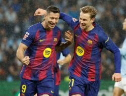 Costa “Menyapa” Lewandowski dengan Bahasa yang Dimengerti Pemain Senior