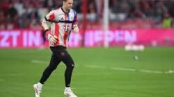 Cedera Betis Neuer Jadi Catatan di Tengah Kemenangan 4-1 Bayern atas Gladbach