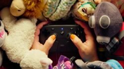 Steam Controller 2026 dari Valve Hadir 4 Mei, Bawa Trackpad Haptik dan Sensor TMR untuk Pengalaman Gaming PC di Sofa